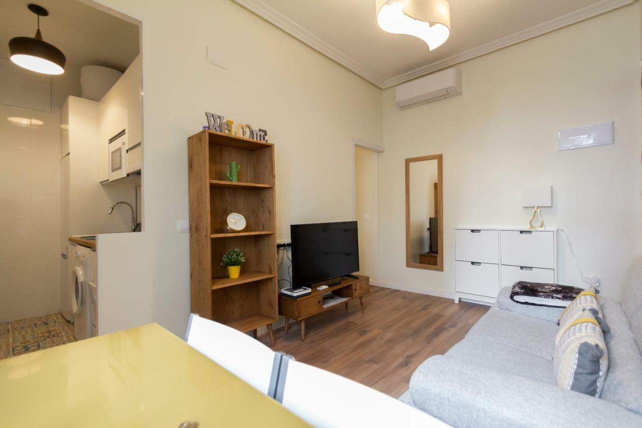 Apartamento Temporal Diseno Chueca-Malasana Brc40 マドリード エクステリア 写真